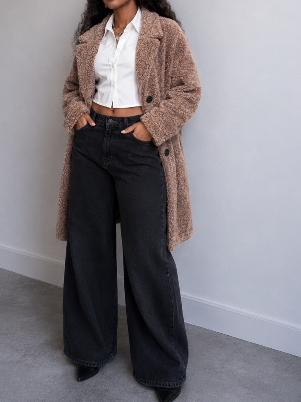 Zara Teddy Boucle Fur Coat. Size: M
